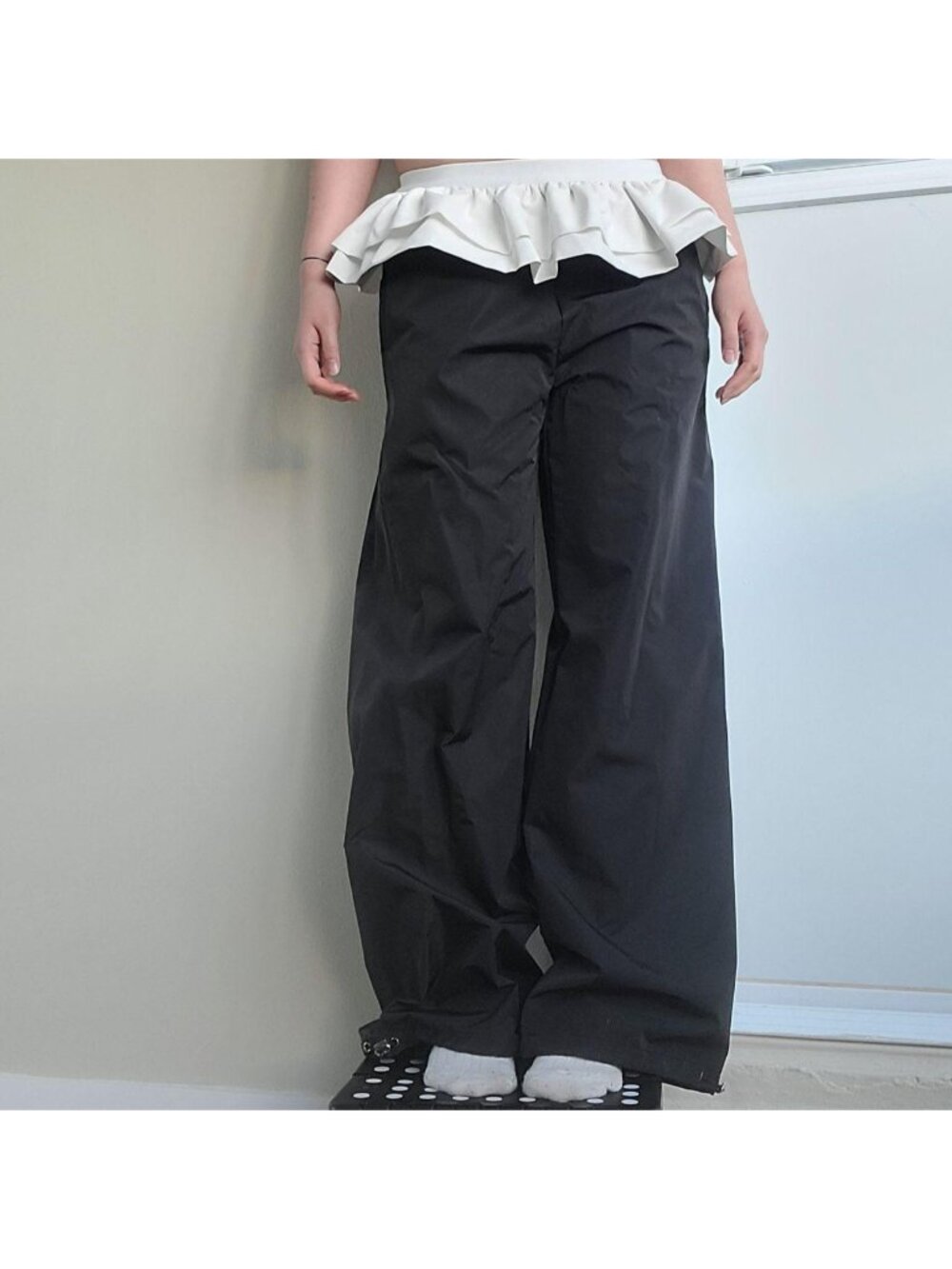 Self Syntex Black Lace Layered Drawstring Goth Parachute Pants (M) - Picture 1 of 3